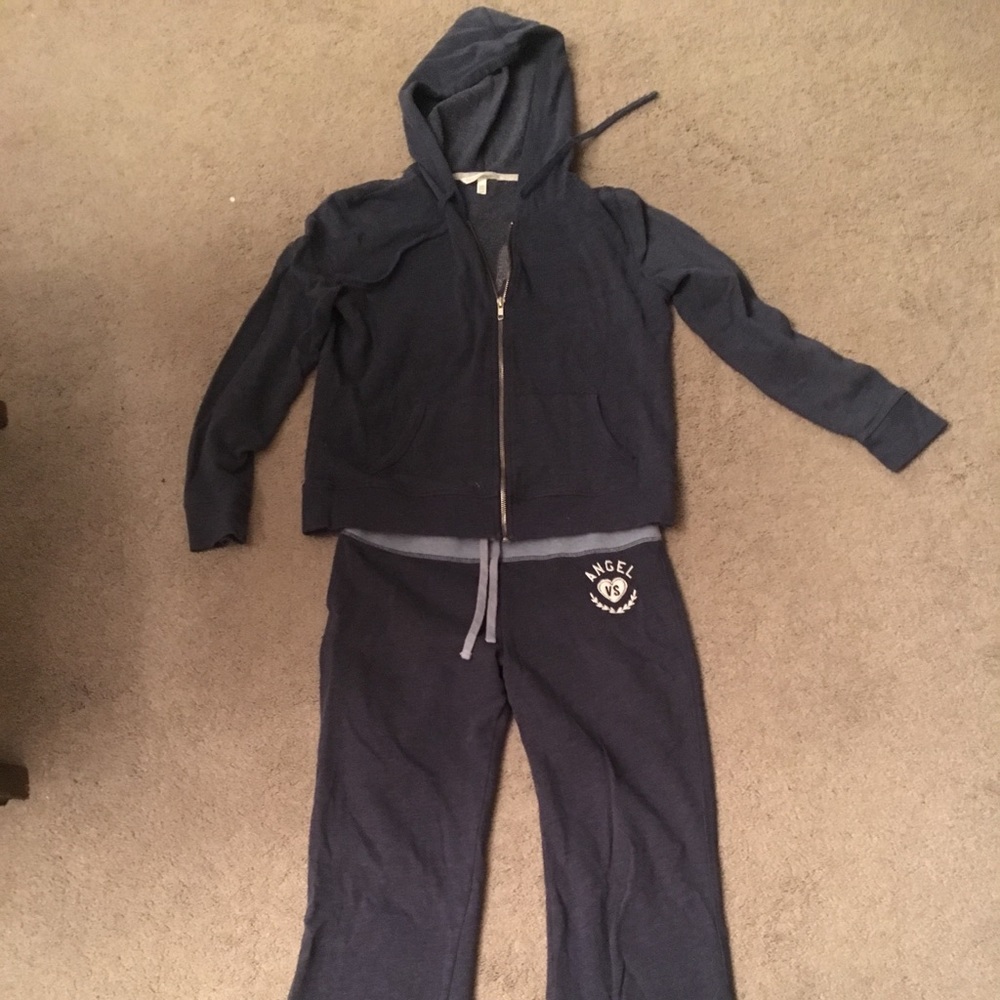 VS Sweat Suit
